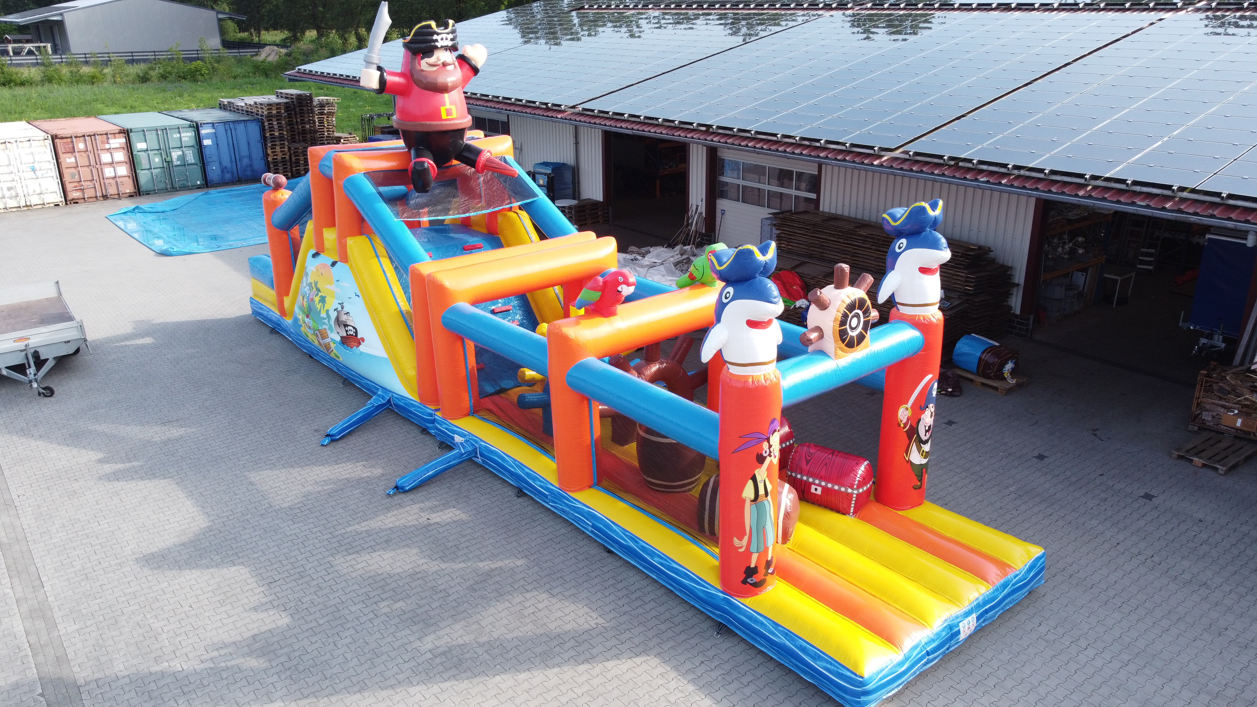 Stormbaan piraat met glijbaan 17,5x3,8 m