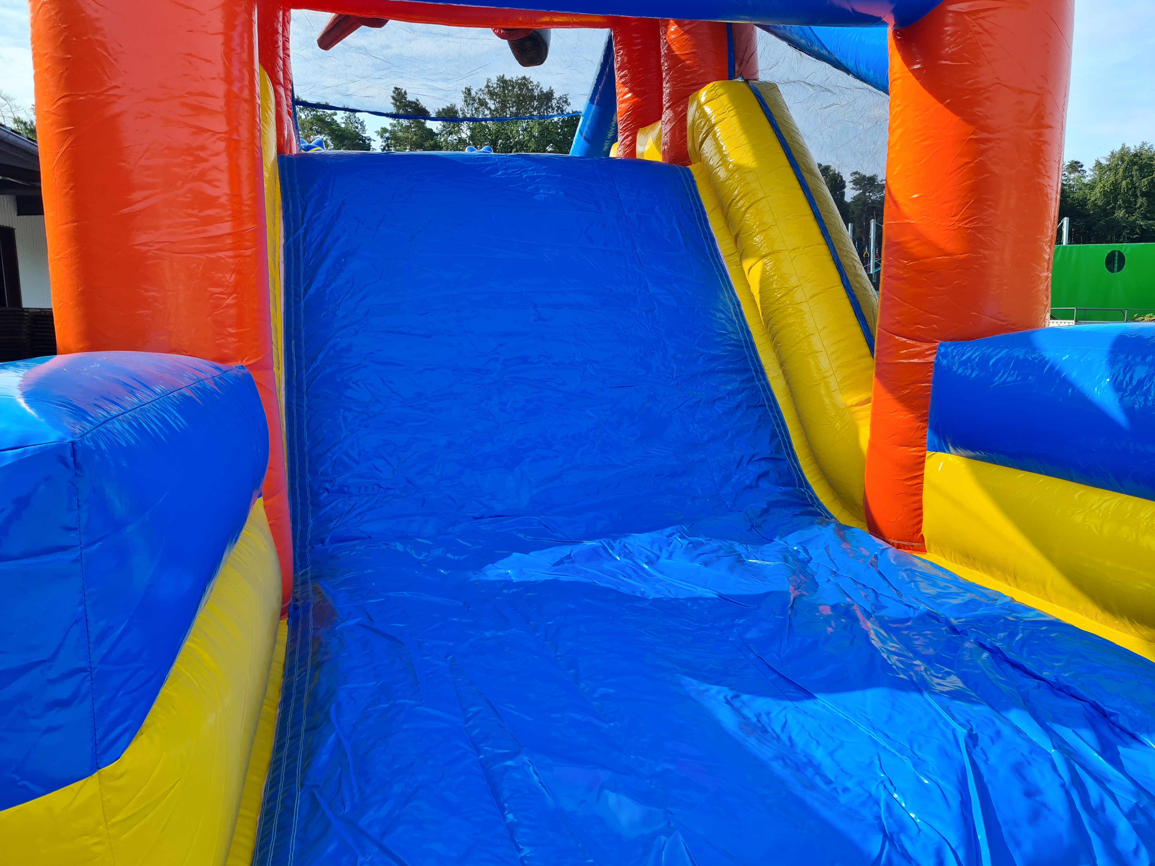 Stormbaan piraat met glijbaan 17,5x3,8 m